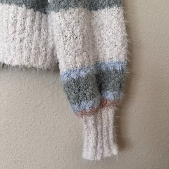 Altard State Womens Crop Ivory Combo Fuzzy Sweater Size XS Long Sleeve Cardigan - Picture 3 of 8